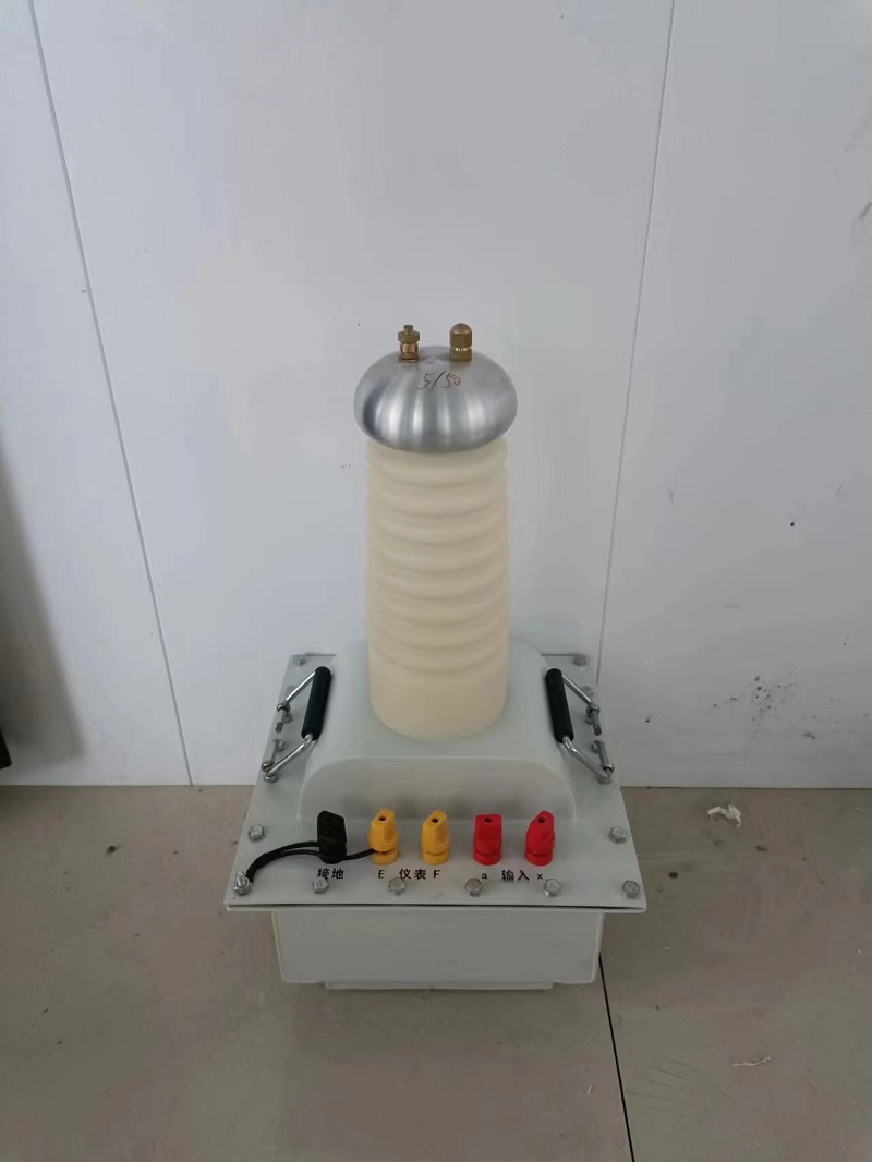 5-50試驗(yàn)變壓器 - 副本.jpg 5-50試驗(yàn)變壓器 - 副本.jpg